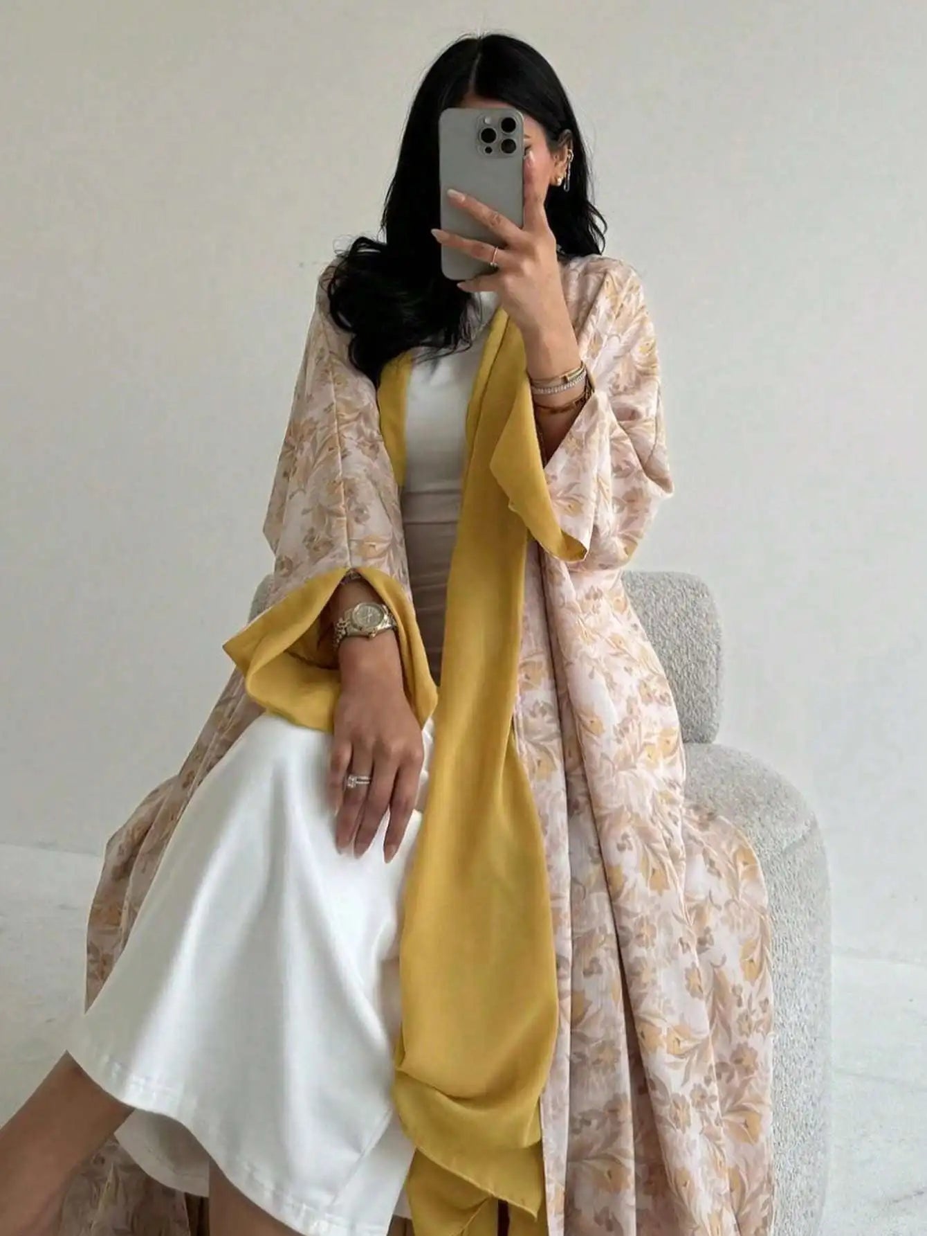Loose Floral Printed Abaya Long Sleeve Traditional Middle Eastern Dress for Women Elegant Open Front Robe Without Scarf