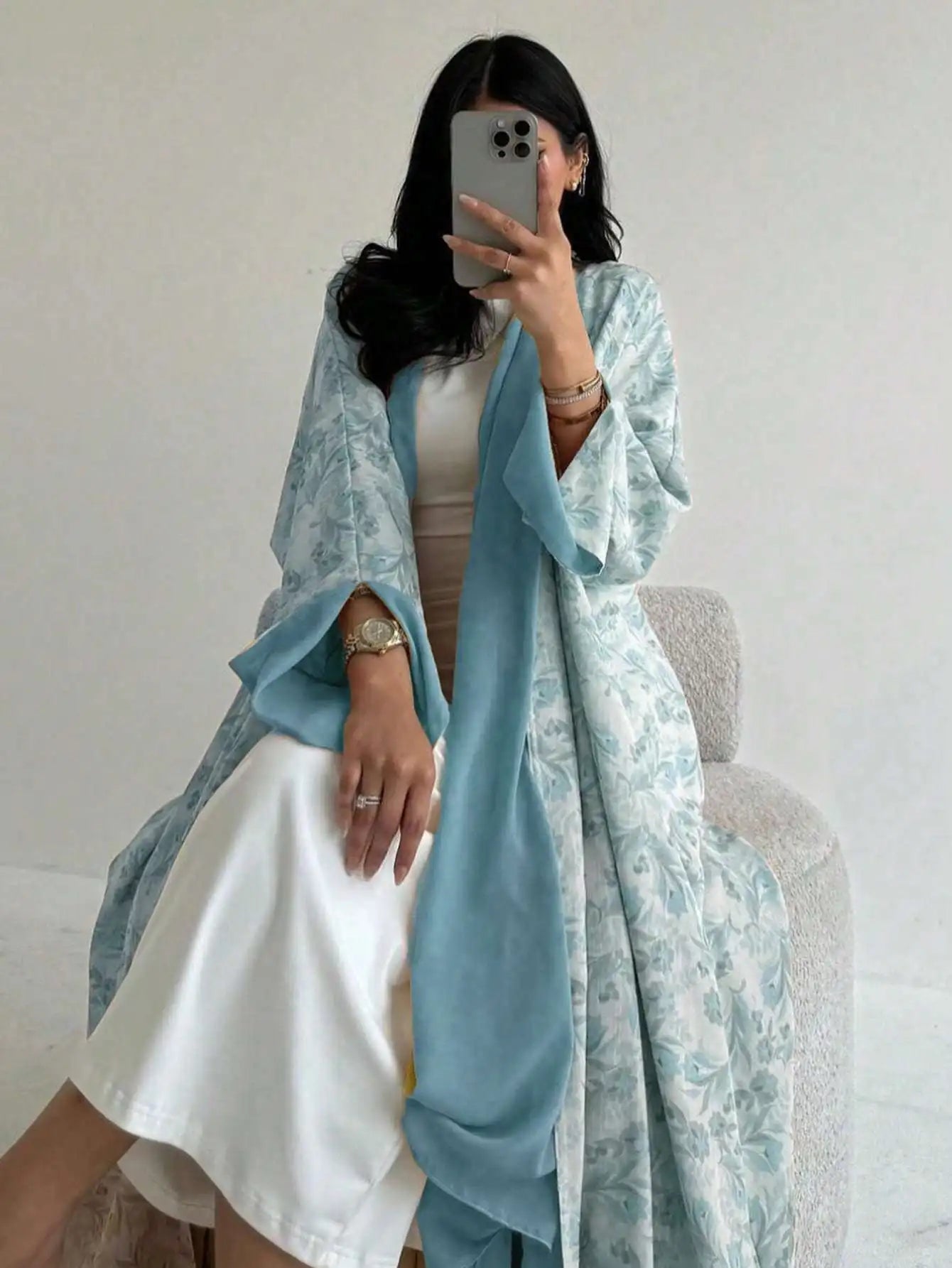 Loose Floral Printed Abaya Long Sleeve Traditional Middle Eastern Dress for Women Elegant Open Front Robe Without Scarf